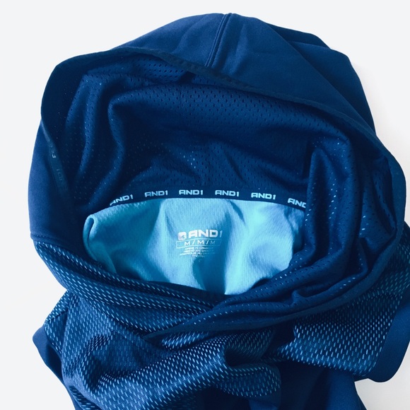 And 1 Basketball ๐ Hoodie Navy (M) - Picture 7 of 8